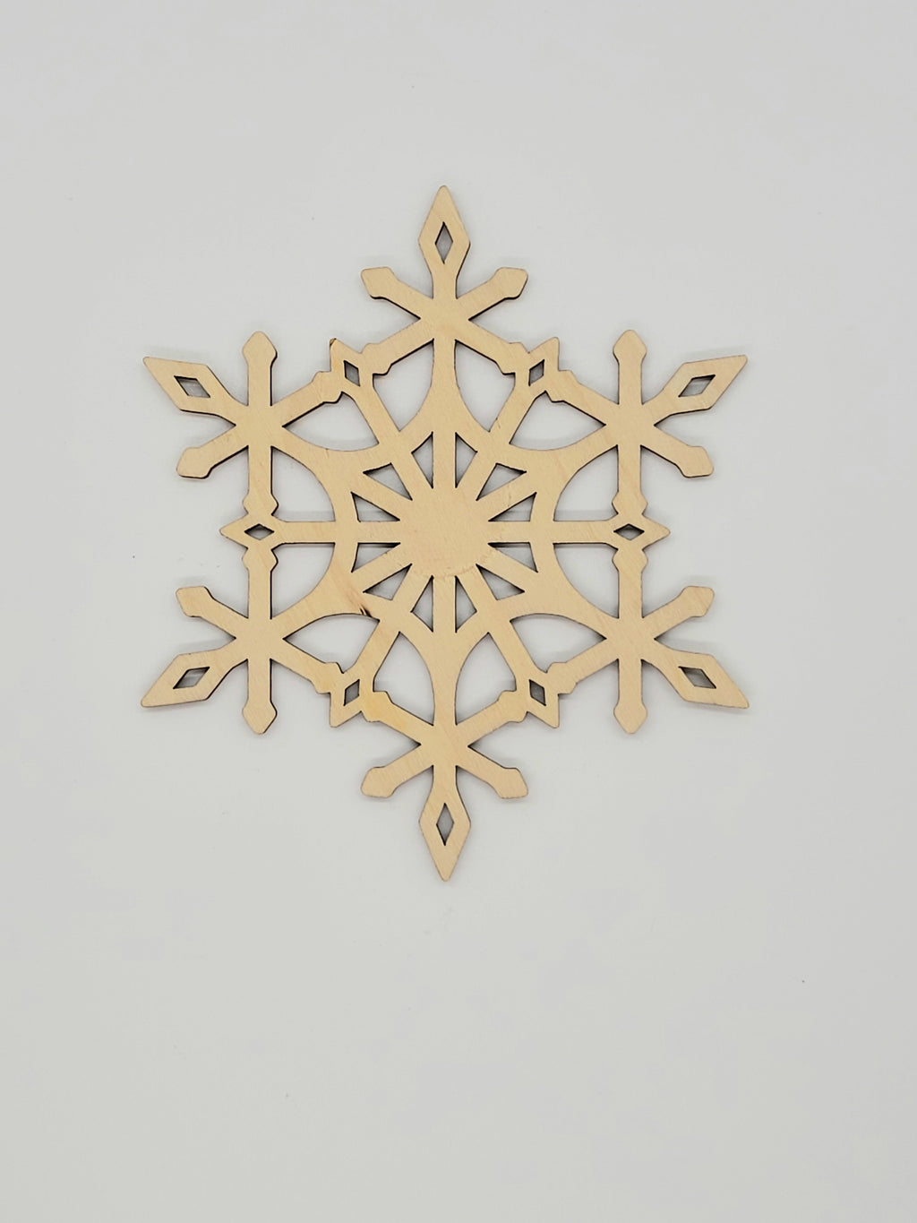 Snowflake Diamond Scroll
